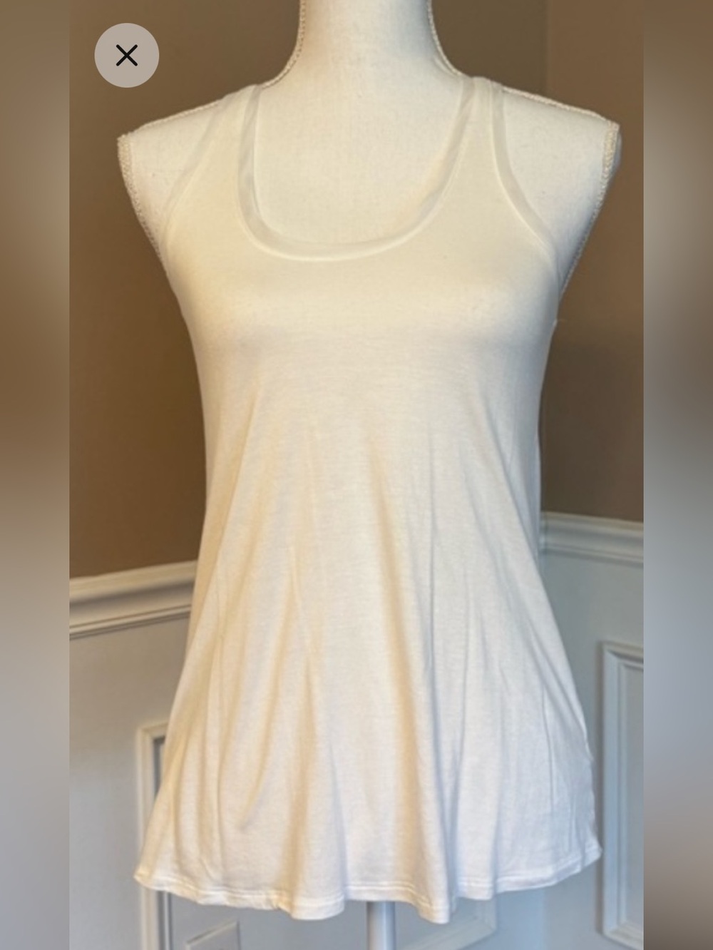 Gap White Racerback Swing Tank Top XS Soft Sleeveless Flowy Casual